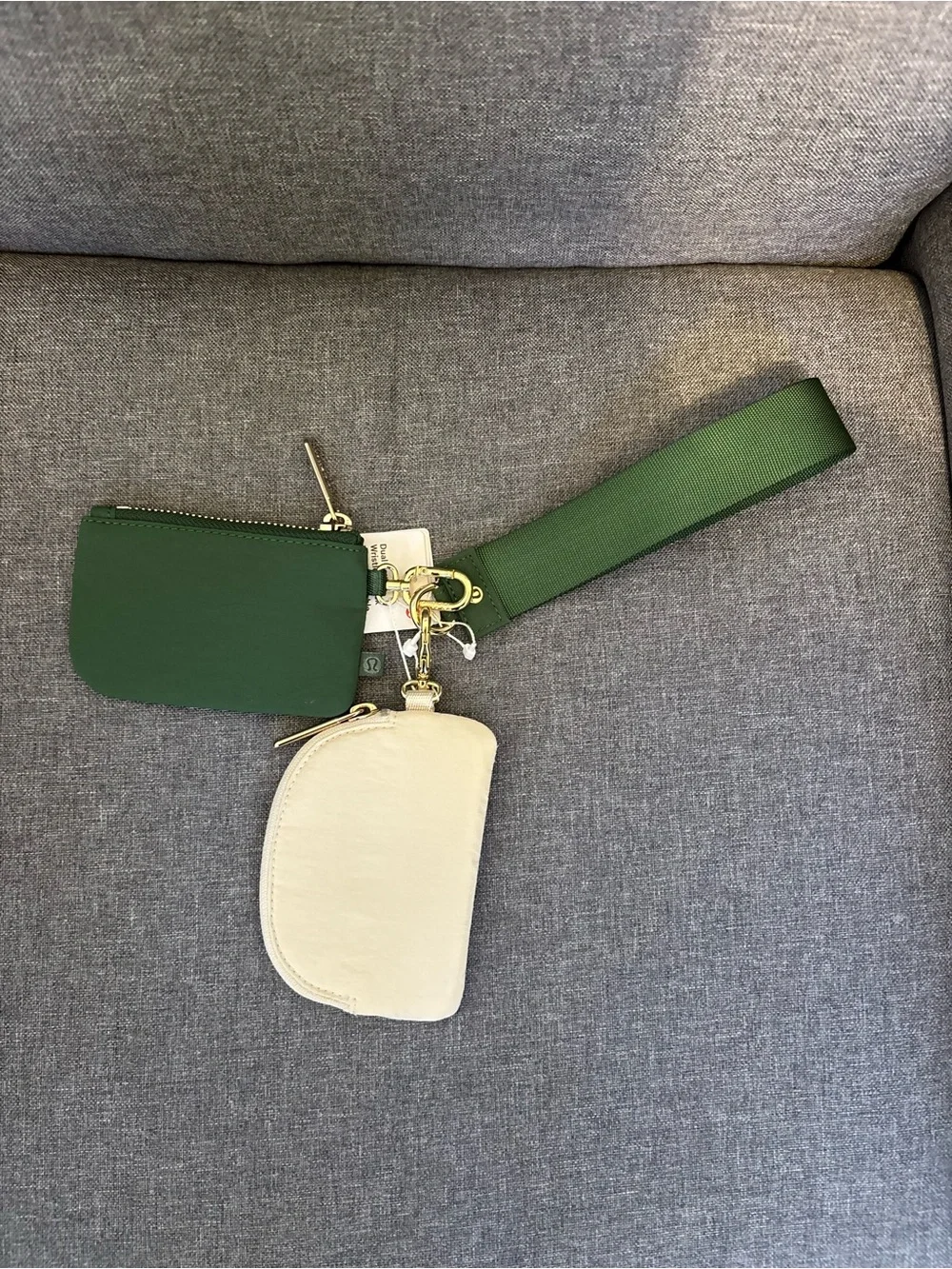 NWT!🍋🍋Lululemon Dual Pouch Wristlet Stacked🍋🍋. Ivy Green/Light Ivory/Gold.